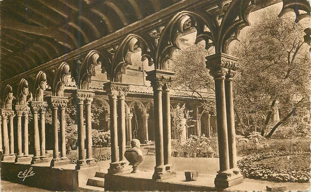 Cour interior de um claustro gótico — editor 'Elfe' — número de série não visível - Frente