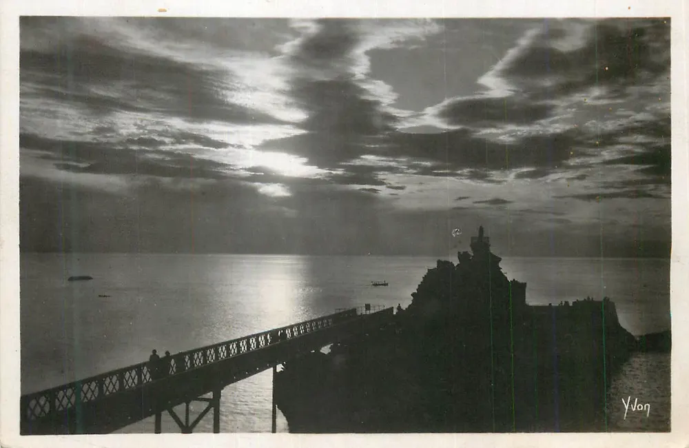 Le phare de l'île de Ré — vue du ponton — Yd'on - Recto