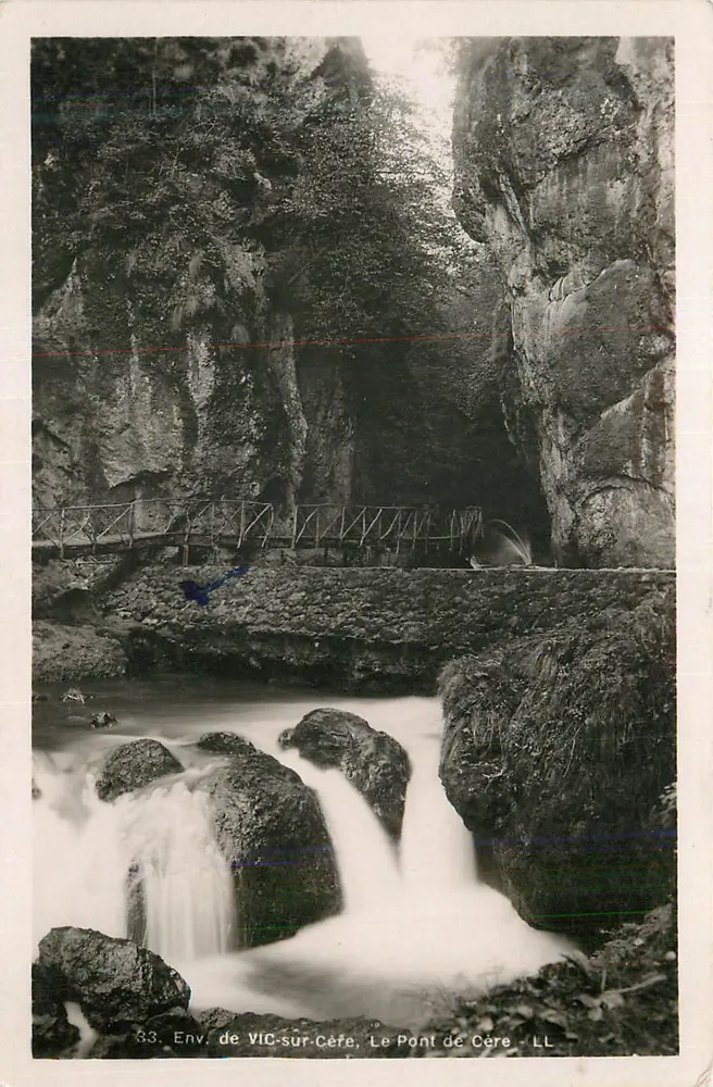 O Ponte de Cère — Env. de VIC-sur-Cère — LL - Frente