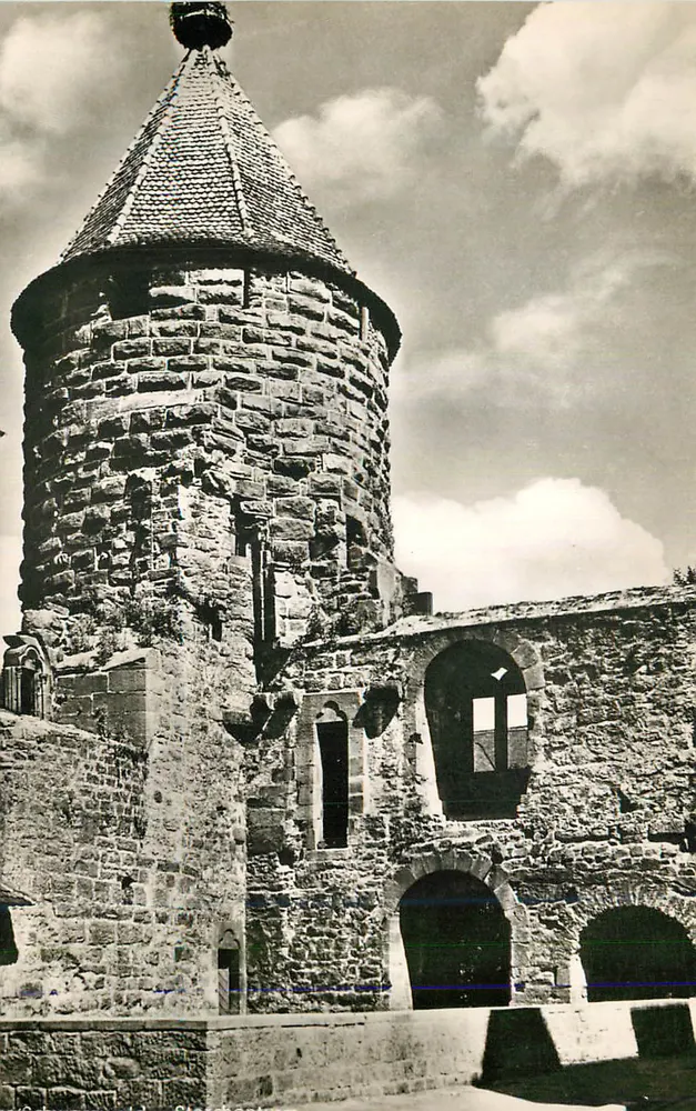 Castelo de Hohenbaden — ruínas da torre de defesa — editor não identificado - Frente