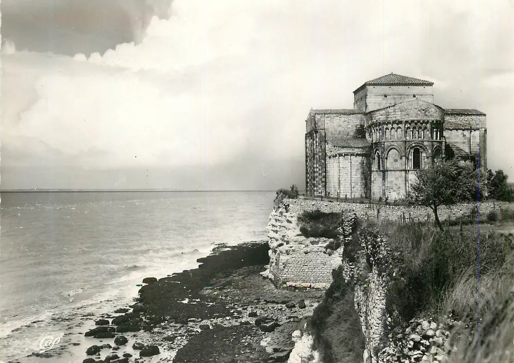 Igreja de San Pietro in Vincoli — Capo d'Orso — editor 'Capo' n° 100 - Frente