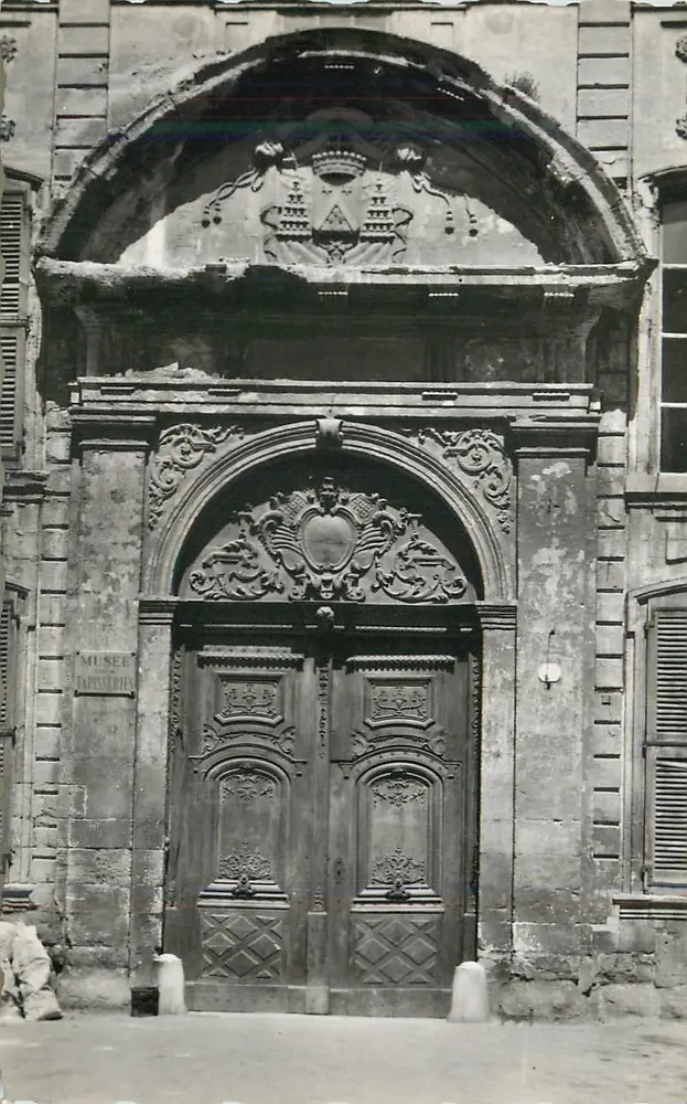 Porta del Museo delle Tappezzerie — Parigi — editore sconosciuto, numero di serie non leggibile - Recto