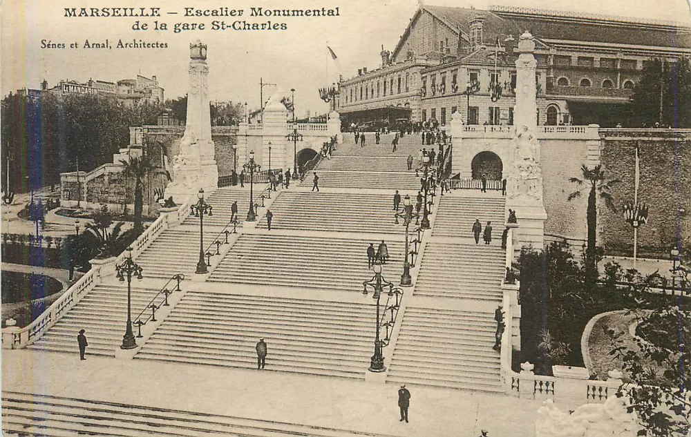 MARSEILLE — Escalier Monumental de la gare St-Charles — Sénes et Arnal, Architectes - Recto