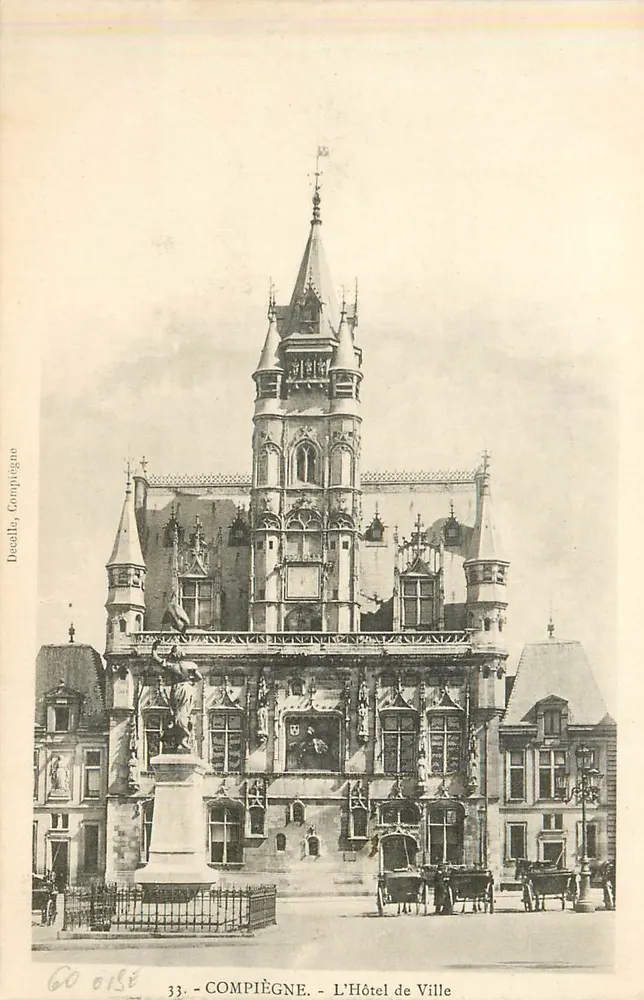 Compiègne - O Hotel de Ville — Duellé, Compiegne, n°33 - Frente
