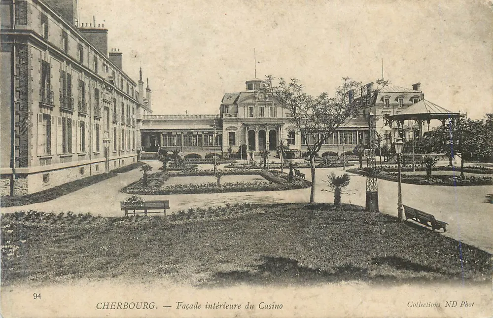 Cherbourg — Fachada interna do Casino — Coleções ND Phot, n° 94 - Frente