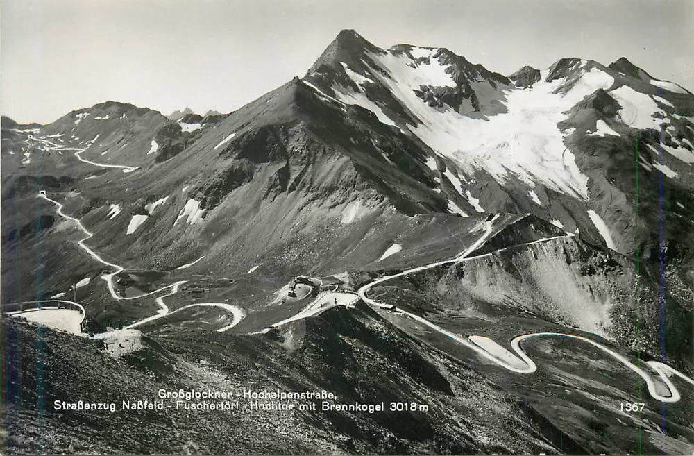 Großglockner - Hochalpenstraße - Straßenzug Naßfeld - Fuschertörl - Hochtor mit Brennkogel 3018m — 1367 - Frente