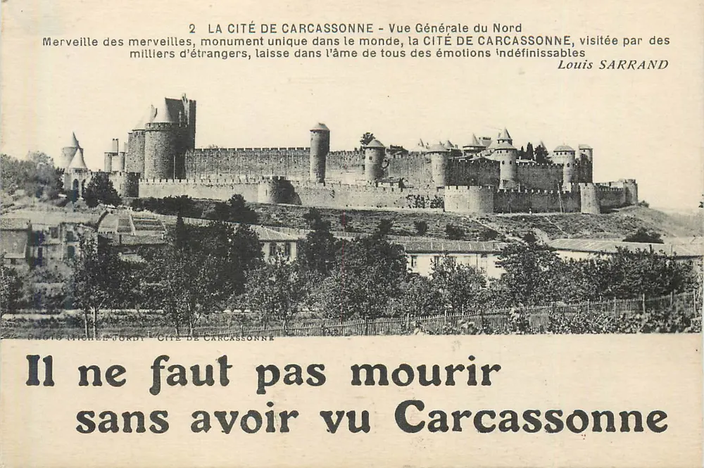 Cité de Carcassonne — Vue Générale du Nord — Photo Michel Jordi - Recto