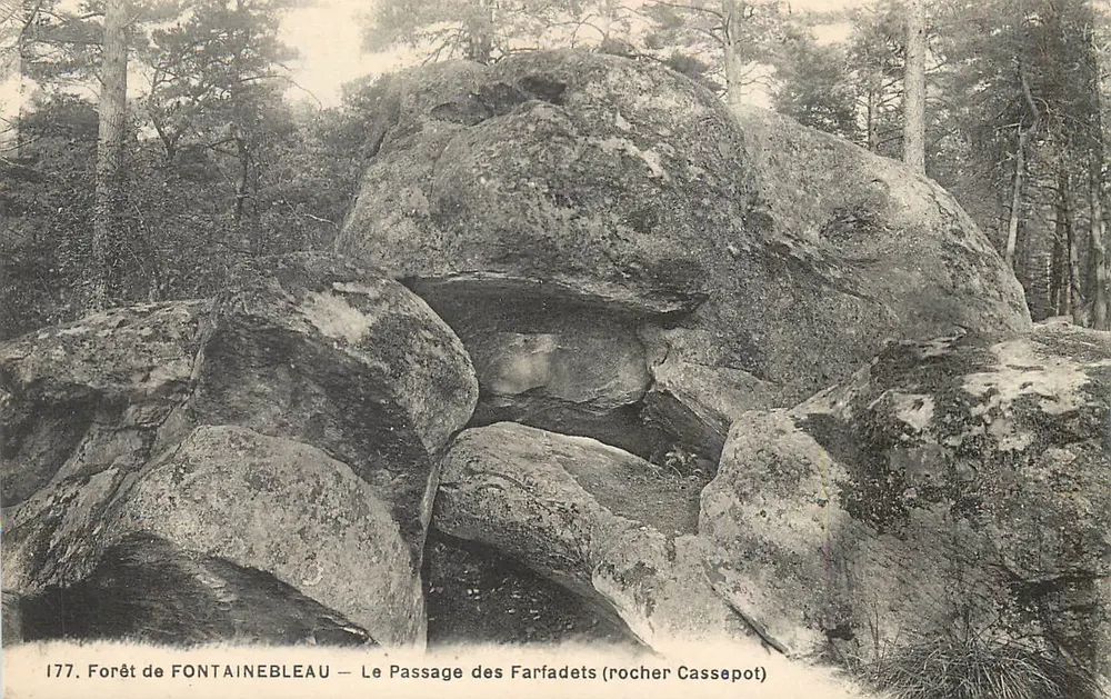 Wald von FONTAINEBLEAU — Der Durchgang der Farfadets (Felsen Cassepot) — n° 177 - Vorderseite