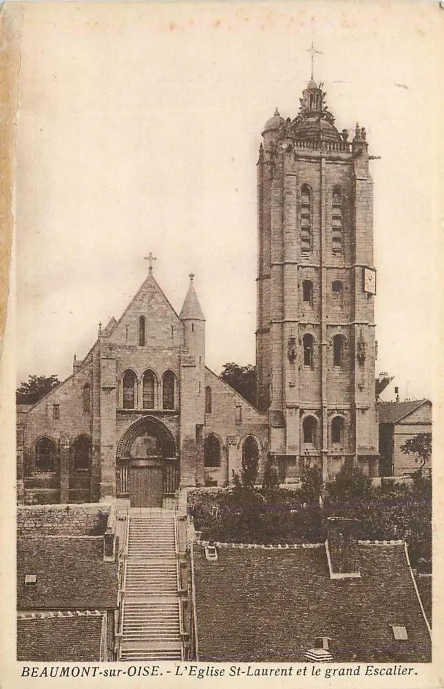 Beaumont-sur-Oise - Die Kirche Saint-Laurent und die große Treppe - Vorderseite