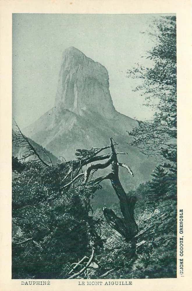 Mont Aiguille — Dauphinois — Cliché Oddoux, Grenoble - Voorkant