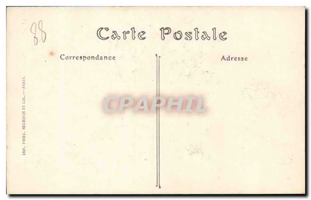 Neufchâteau — Hotel de Ville, o Poço — ND. Fot. - Verso