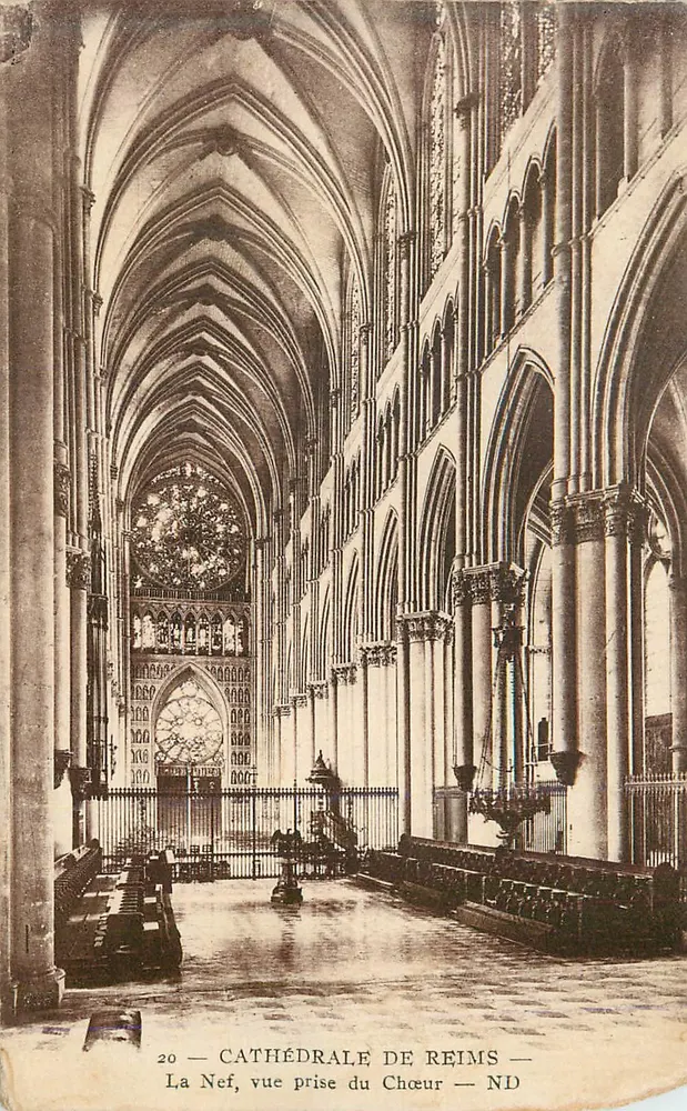 Cathédrale de Reims — La Nef, vue prise du Chœur — ND - Recto