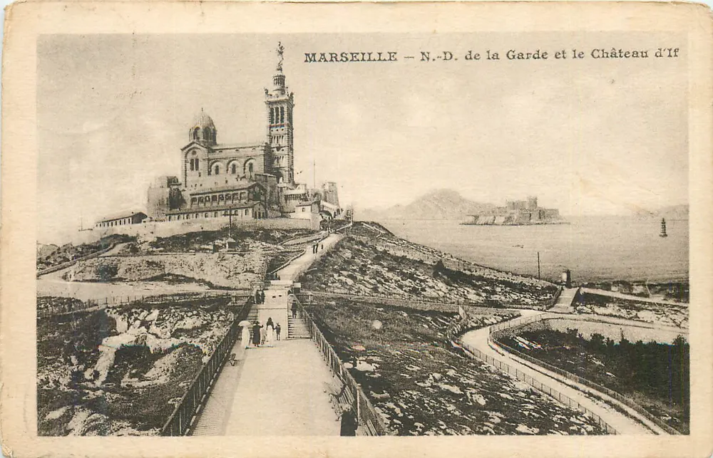 Marseille — N.-D. de la Garde et le Château d'If - Recto