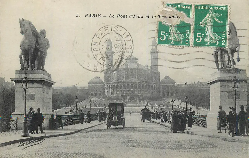 Paris — Le Pont d'Iéna et le Trocadéro — La Tonsse - Recto