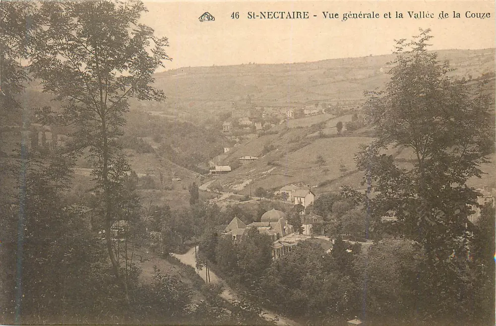 St-Nectaire - Vue générale et la Vallée de la Couze - Recto