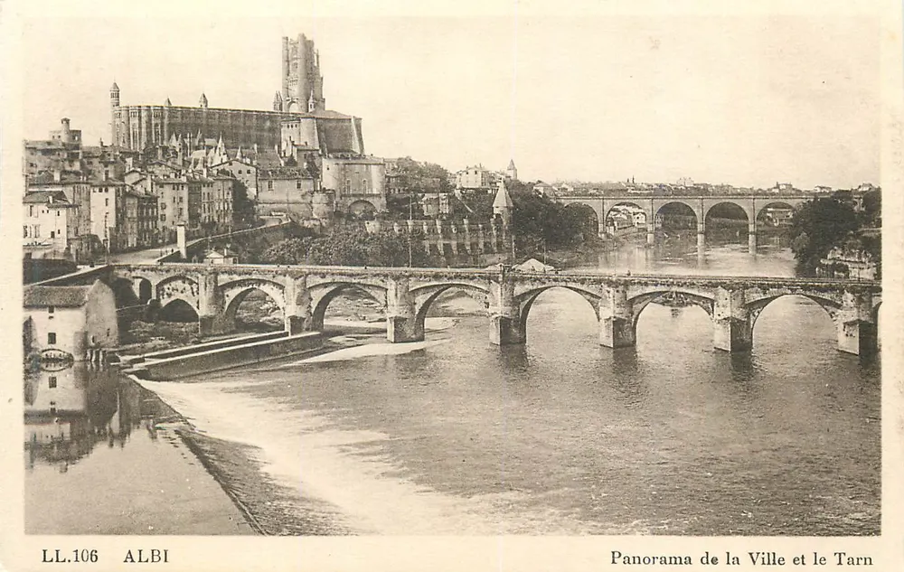 Albi — Panorama de la Ville et le Tarn — LL.106 - Recto