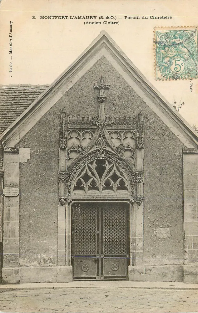 Montfort-l'Amaury (S.&O.) — Portal des Friedhofs (Ehemaliger Cloister) - Vorderseite