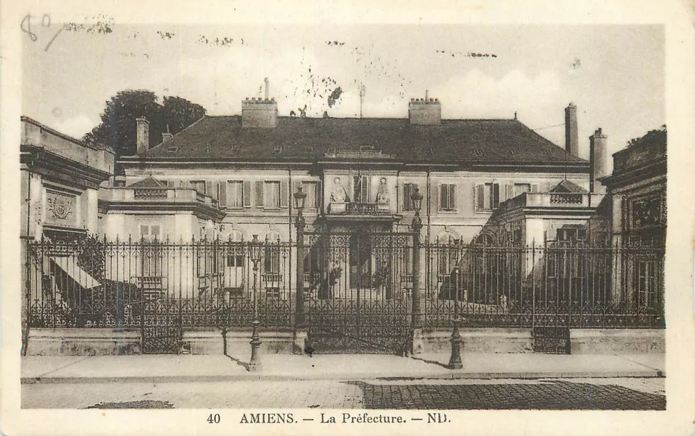Amiens — A Prefeitura — NLJ. - Frente