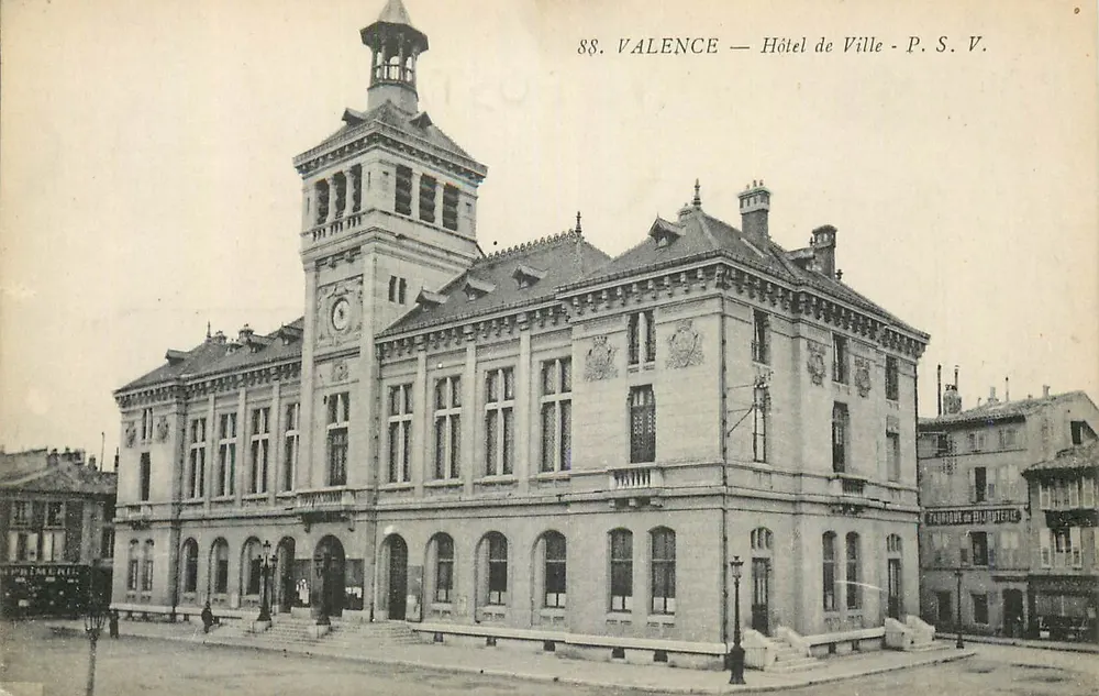 Valência — Hotel de Cidade — P. S. V. - Frente