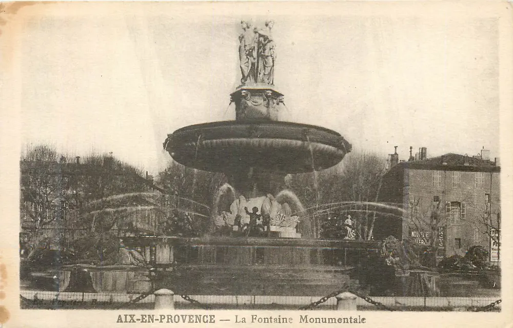 Aix-en-Provence — Die monumentale Fontäne - Vorderseite