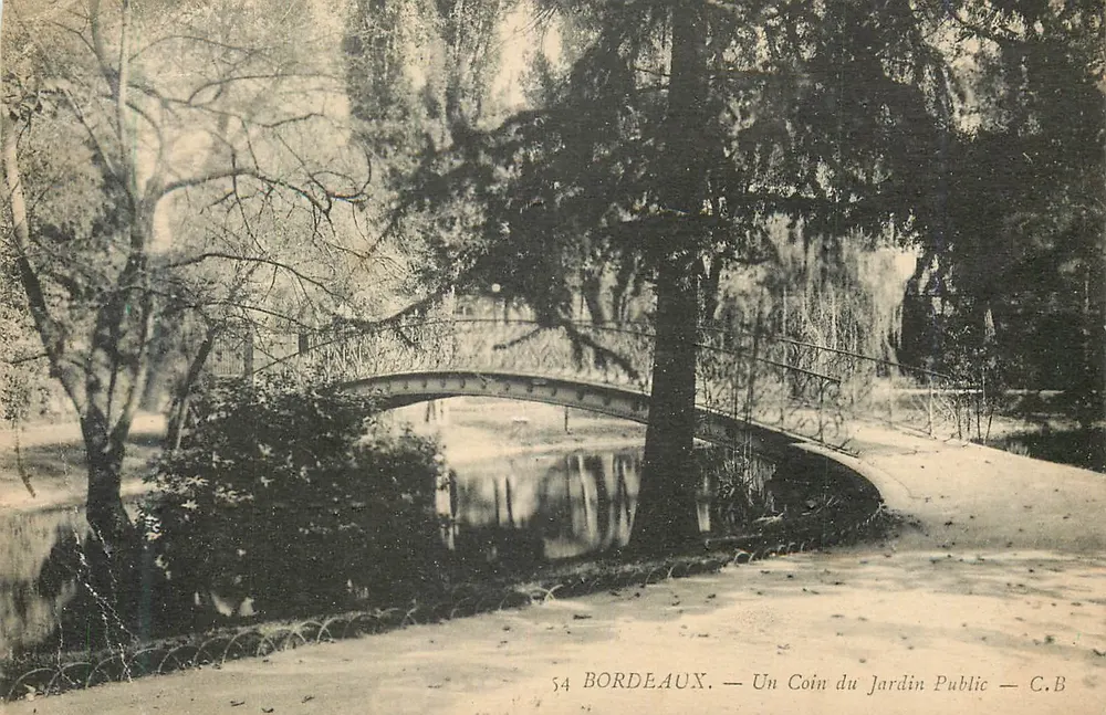 Bordeaux — Un Coin du Jardin Public — C.B - Recto