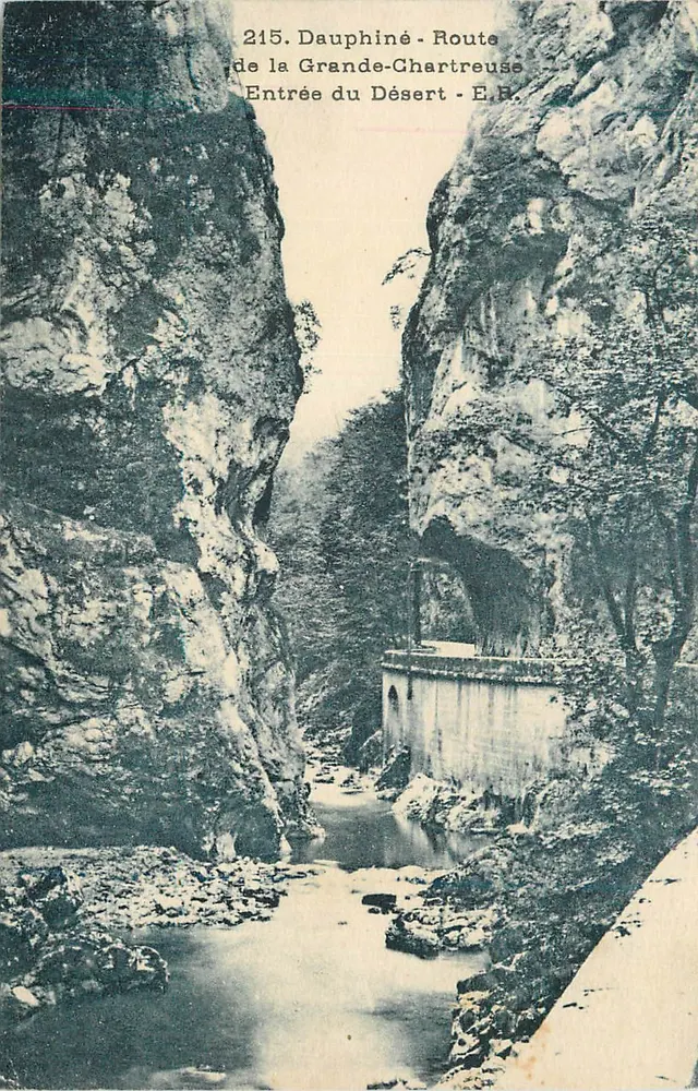 Entrée du Désert - Route de la Grande-Chartreuse - Dauphiné - E.R. - n°215 - Recto