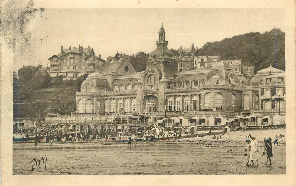 Bains de mer à Fougères — vue de la promenade et des bains — Éditeur : F. Ory - Recto