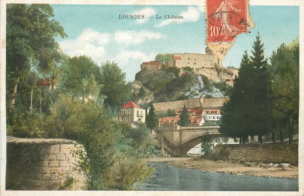 Lourdes — O Castelo. - Frente