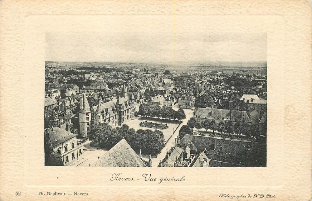Nevers - Algemene uitzicht — Th. Ropiteau — N°52 - Voorkant