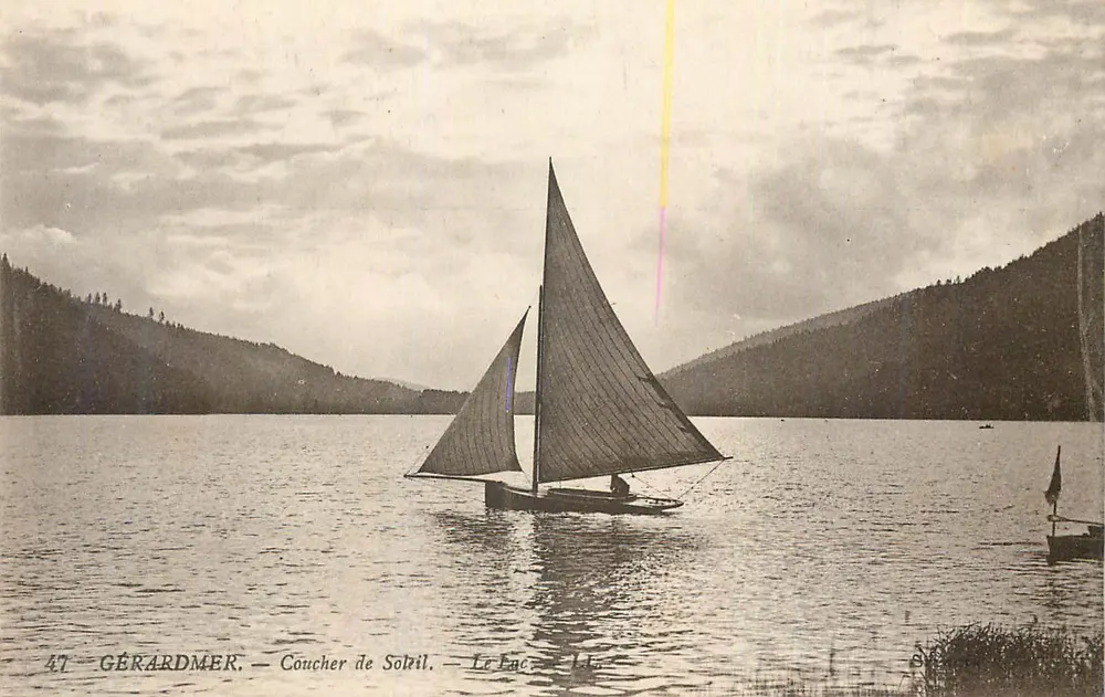 Gérardmer — Pôr do Sol — O Lago - Frente