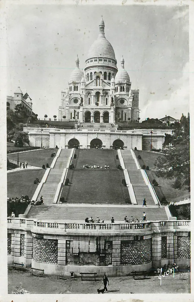 Sacré-Cœur de Montmartre — Panoramablick — Verlag J. Lyon, Nr. 107 - Vorderseite