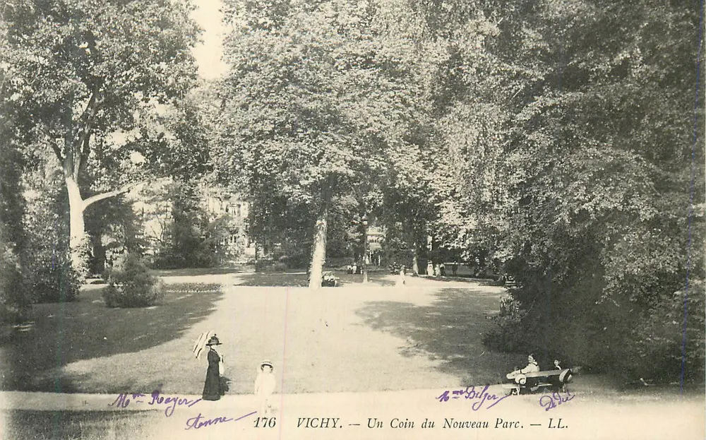 Vichy — Un Coin du Nouveau Parc — LL. n° 176 - Recto