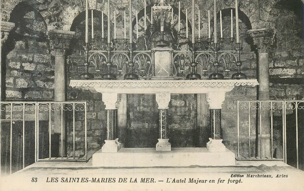 Les Saintes-Maries de la Mer — Der Hauptaltar aus Gusseisen — Edition Marcheteau, Arles - Vorderseite