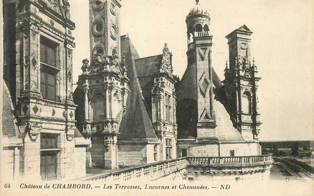 Schloss CHAMBORD — Die Terrassen, Lucarnes und Schornsteine — ND - Vorderseite