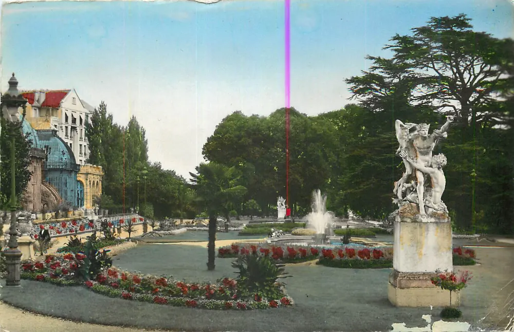 Jardin d'Été — Fontaine et statue de Ganymède — Éditeur : C. L. B. (n° 1234) - Frente
