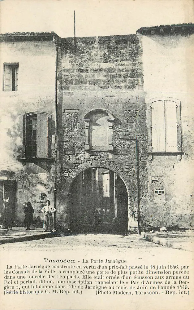 Tarascon - A Porta Jarnègue — Série histórica C. M. Rep. int. - Frente