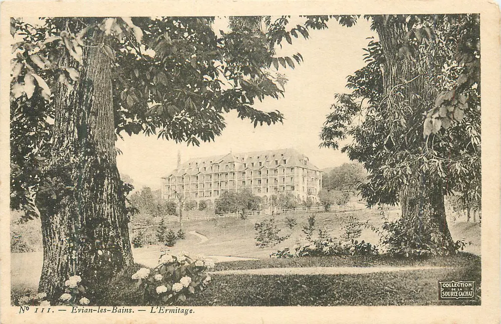 Evian-les-Bains — L'Ermitage — Coleção da Fonte Cachau, N° IIII - Frente