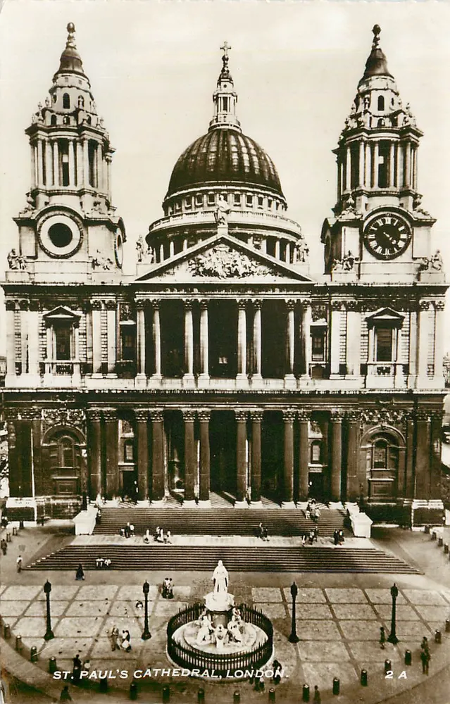 Catedral de São Paulo, Londres — vista frontal com fonte — editor desconhecido, n° de série 2A - Frente