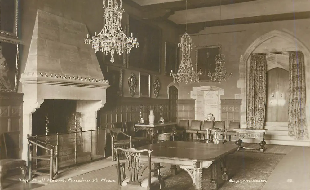 Sala de baile, Penshurst Place — interior ricamente decorado — fotógrafo não identificado, n° 42 - Frente