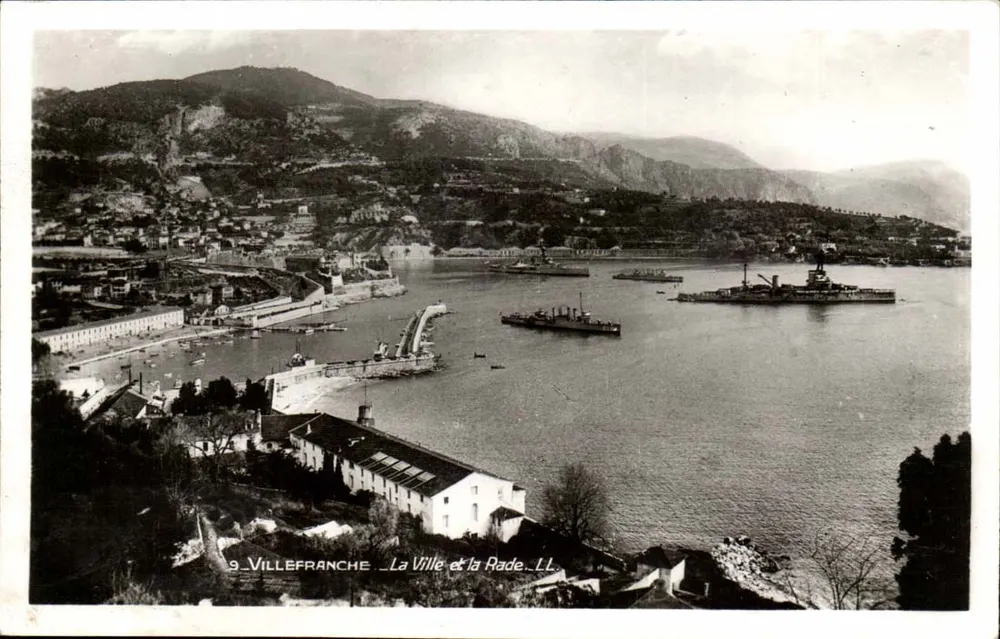 Villefranche - La Ville et la Rade — LL - Recto
