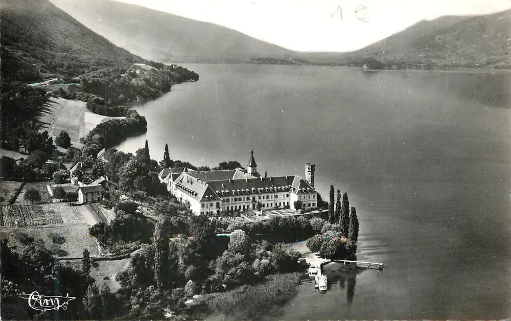 Château de la Pâture — Lac de Géron — éditeur Ciry - Recto