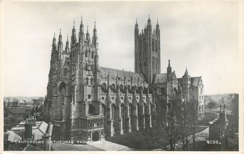 Catedral de Canterbury — vista do sul-oeste — editor S.W. n° 4089 - Frente
