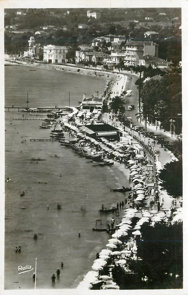 Plage de Cannes — vue aérienne — Rella - Recto