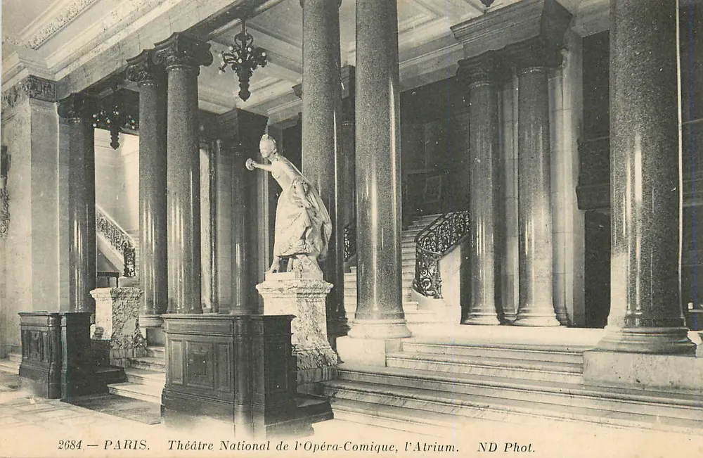 Teatro Nacional do Ópera-Comique, o Atrium — Paris — ND Phot. n° 2684 - Frente