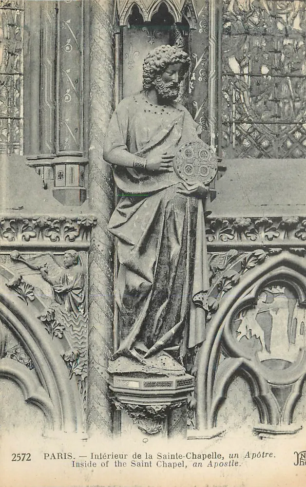 Paris — Intérieur de la Sainte-Chapelle, un Apôtre — N° 2572 - Recto