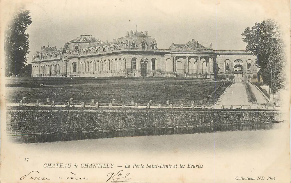 Schloss Chantilly — Die Porte Saint-Denis und die Ställe — Collections ND Phot - Vorderseite
