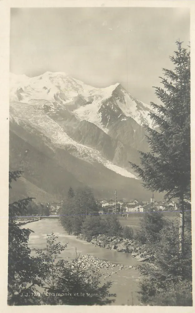 Chamonix e o Monte Branco — vista panorâmica — J.J. 7719 - Frente