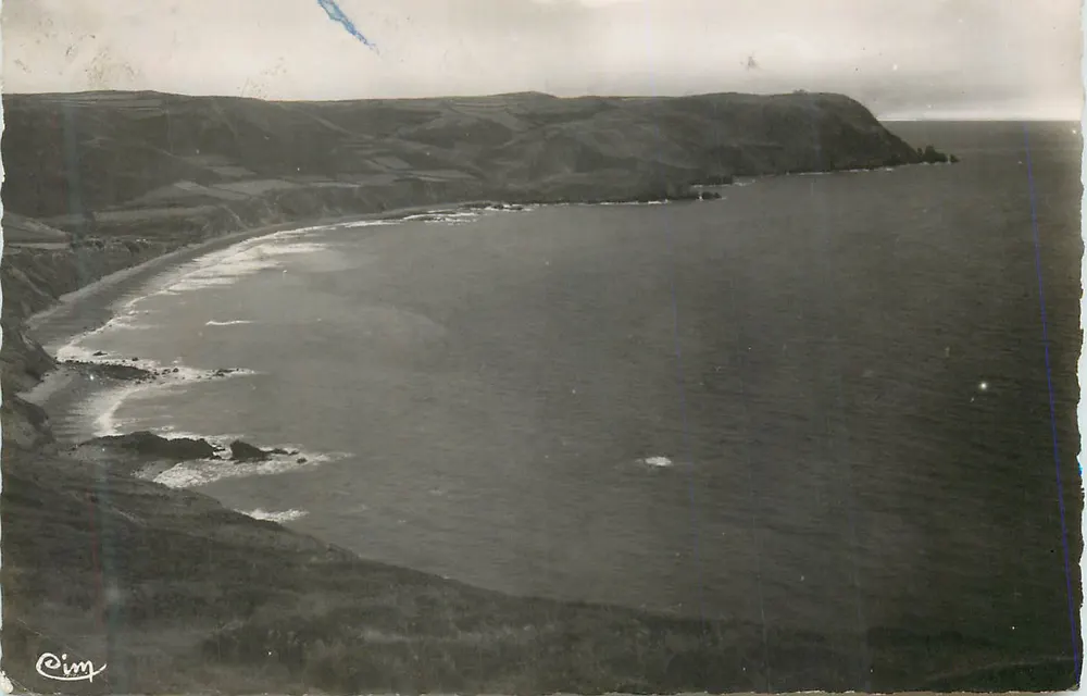 Uitzicht op de kust — Uitgever Cim - Voorkant