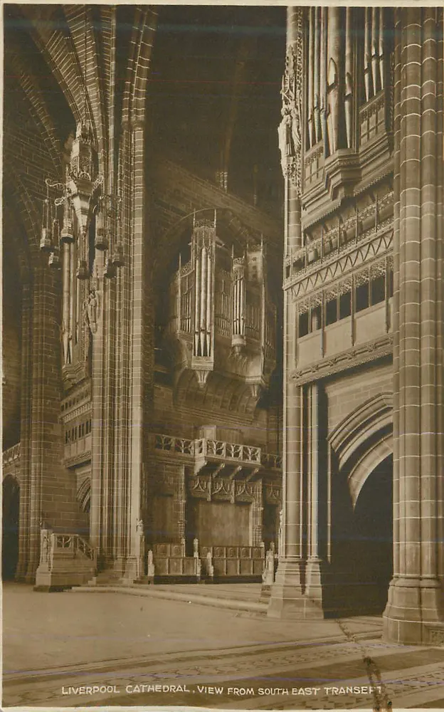 Liverpool Cathedral — Blick vom südöstlichen Querhaus — Verlag unbekannt - Vorderseite