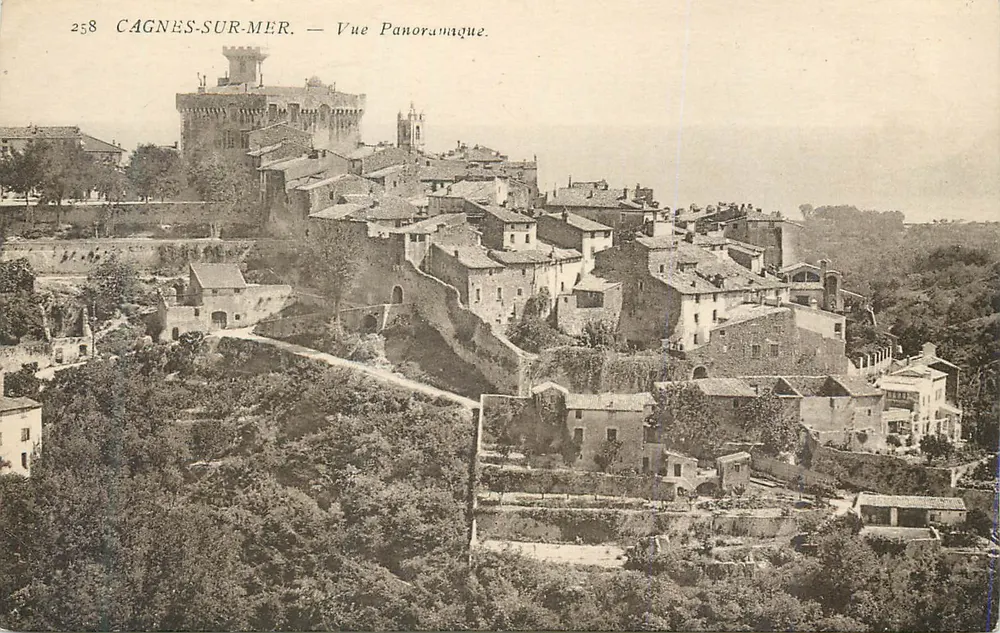 Cagnes-sur-Mer — Vista Panorâmica — Editor: Cagnes-sur-Mer, n° 258 - Frente